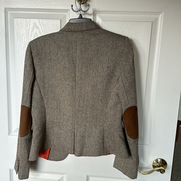 Cremieux fully lined blazer with elbow patches - Picture 4 of 6